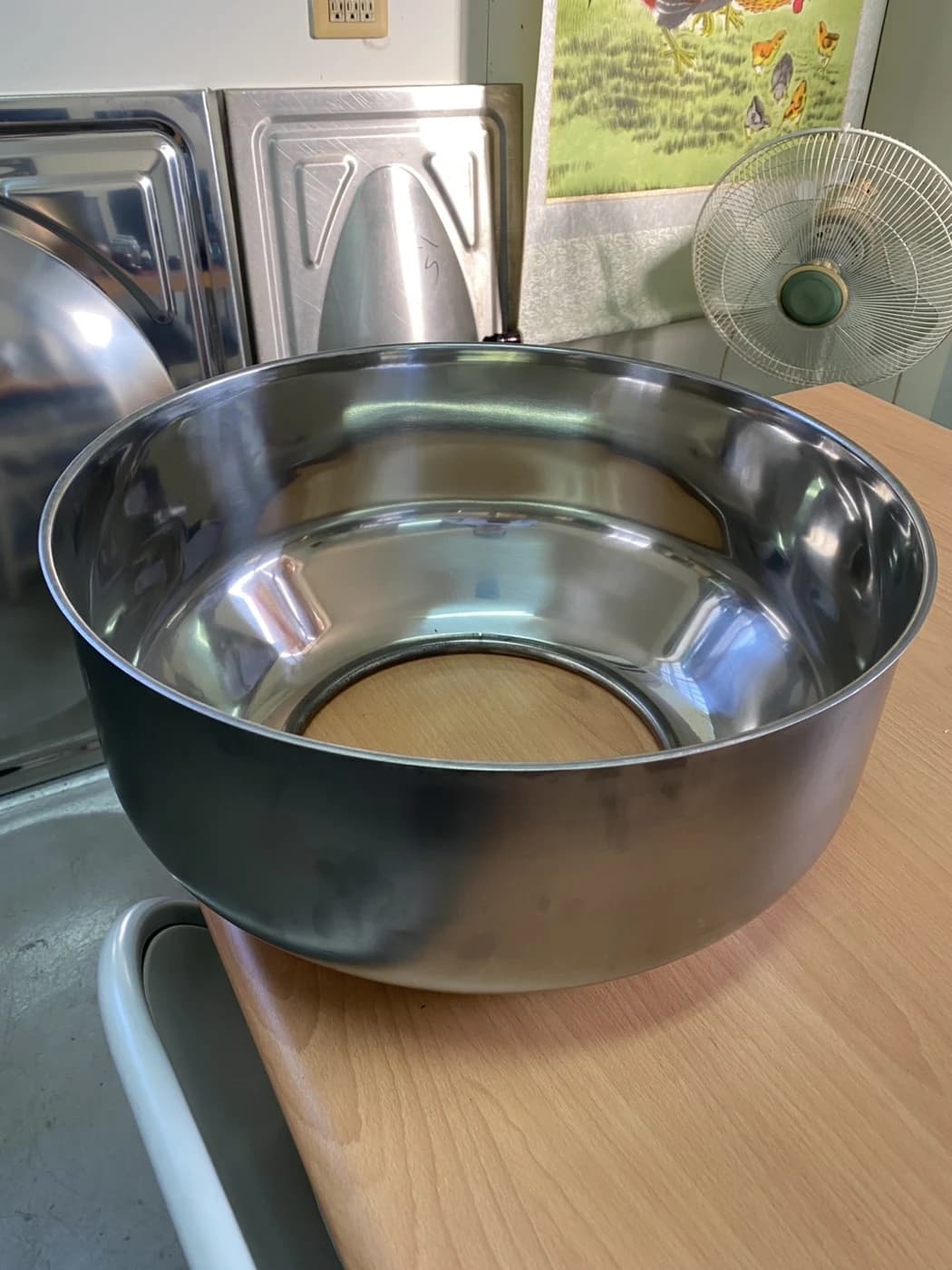 Stainless Steel Medical Container — gallery photo 2